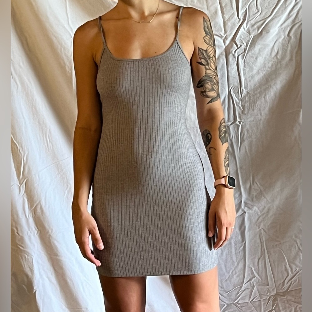 Grey ribbed mini dress